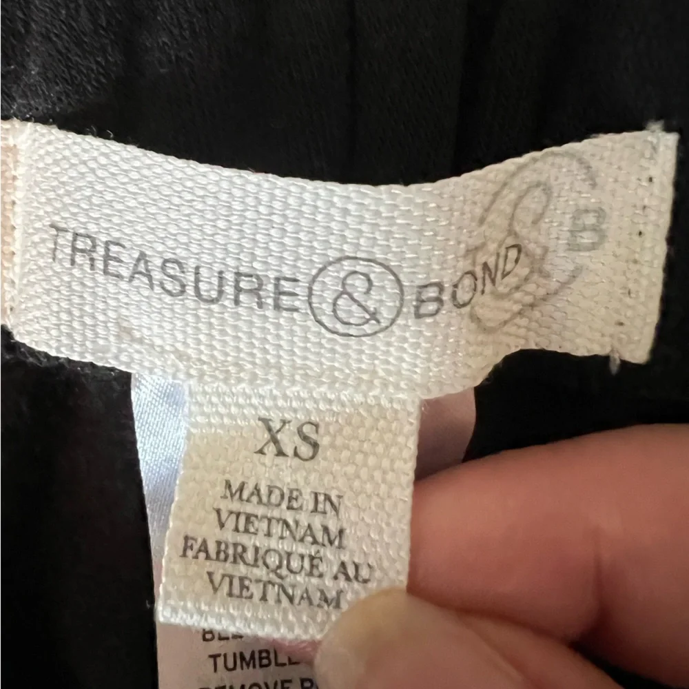 Treasure & Bond Black High Rise Sweatpants - Picture 5 of 7